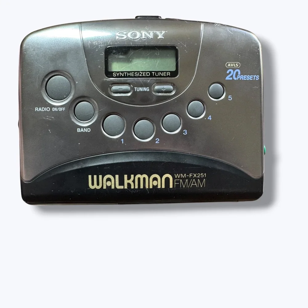 Vintage SONY Walkman WM-FX251 Radio Cassette Player POWERS ON RADIO WORKS